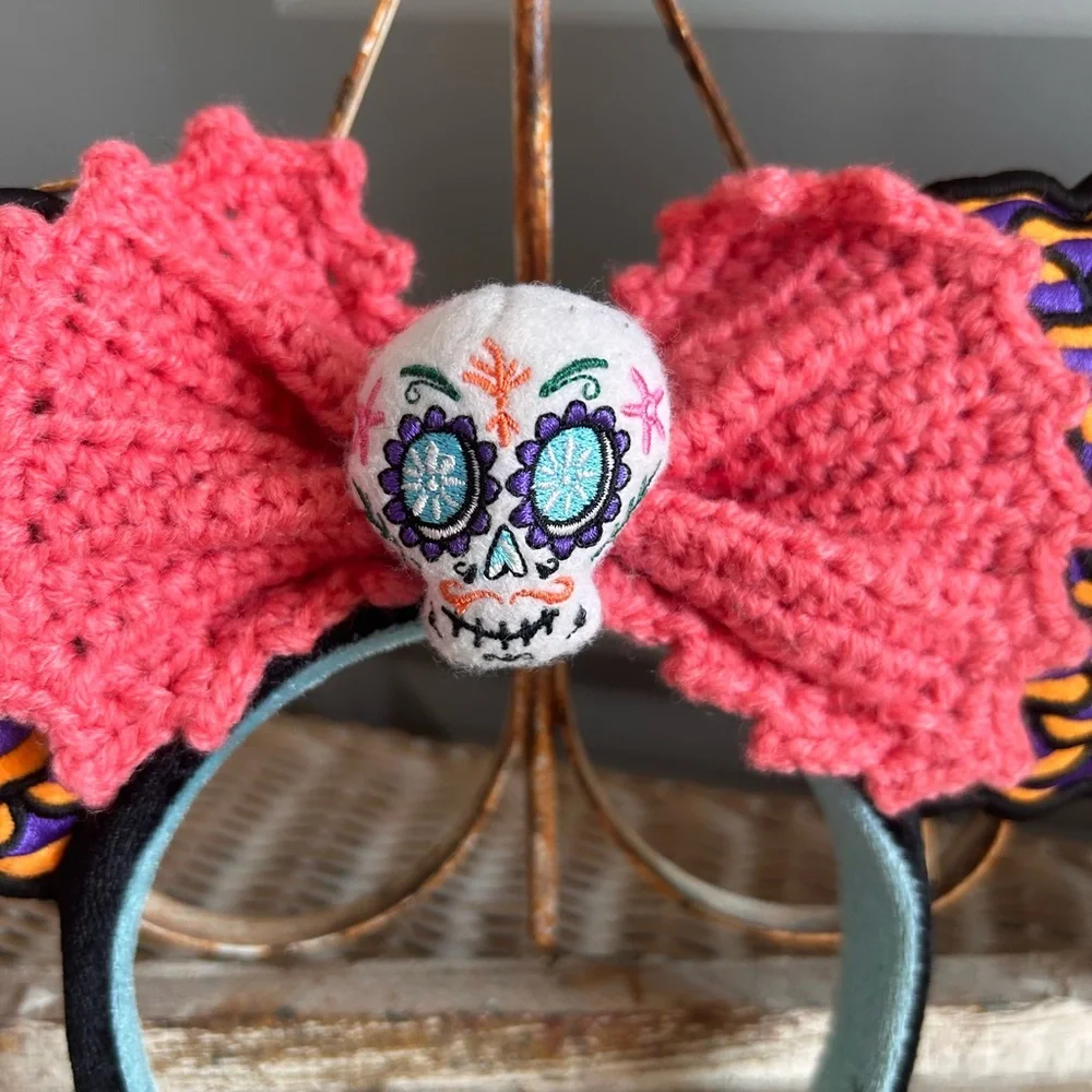 Disney Parks Minnie Mouse Dia de Los Muertos Ear Headband Coco day of the dead